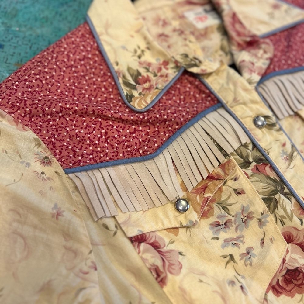 Vintage Patsy Cline Button Down - Picture 7 of 11